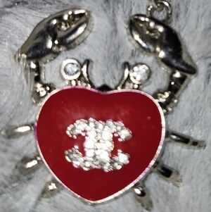 Fashionable Silver and Red Heart Crab Necklace